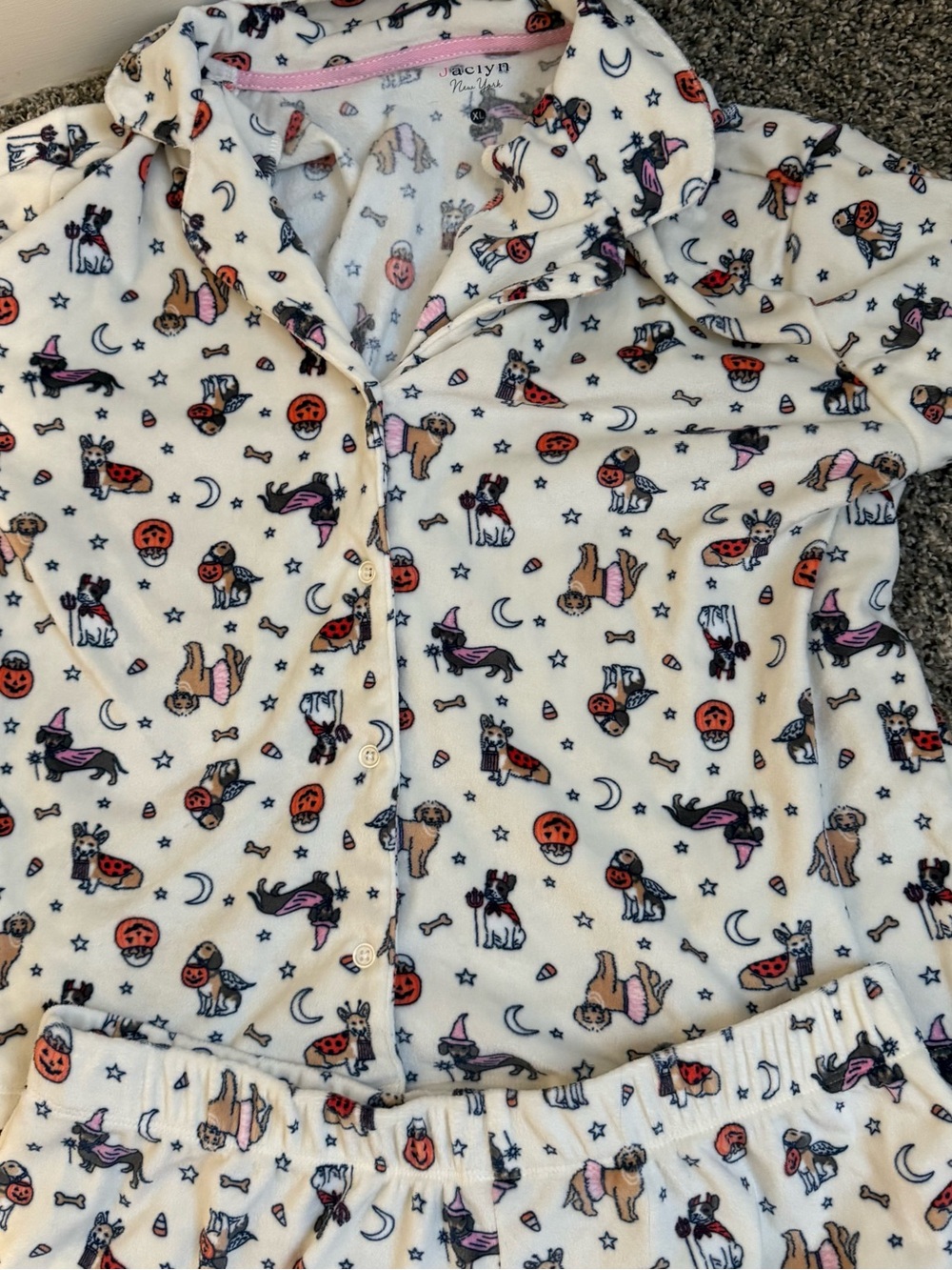 aden + anais White Halloween Puppy & Pumpkin Short Pajama Set - Picture 2 of 6
